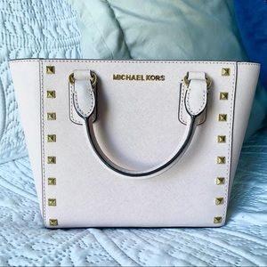 Light Pink Michael Kors Crossbody